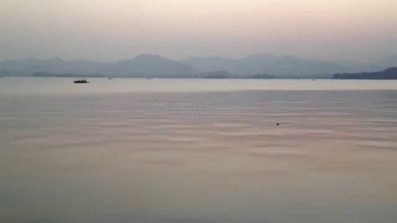 Silky Smooth West Lake, Xihu, Hangzhou China, 杭州西湖