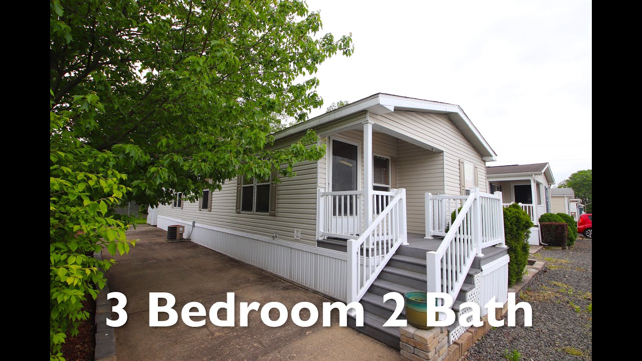 SOLD (AA-1) 3 Bedroom 2 Bath Manufactured Home in Edison New Jersey www.MyHomeInEdison.com