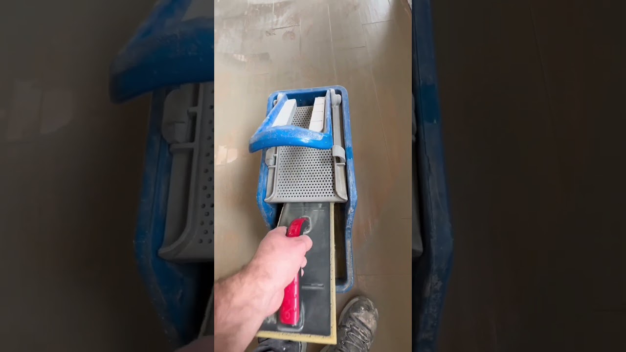 Flex Fuge Schnell 💪 #baustelle #freiheit354 #fliesenleger #handwerk #tiler #плиточник