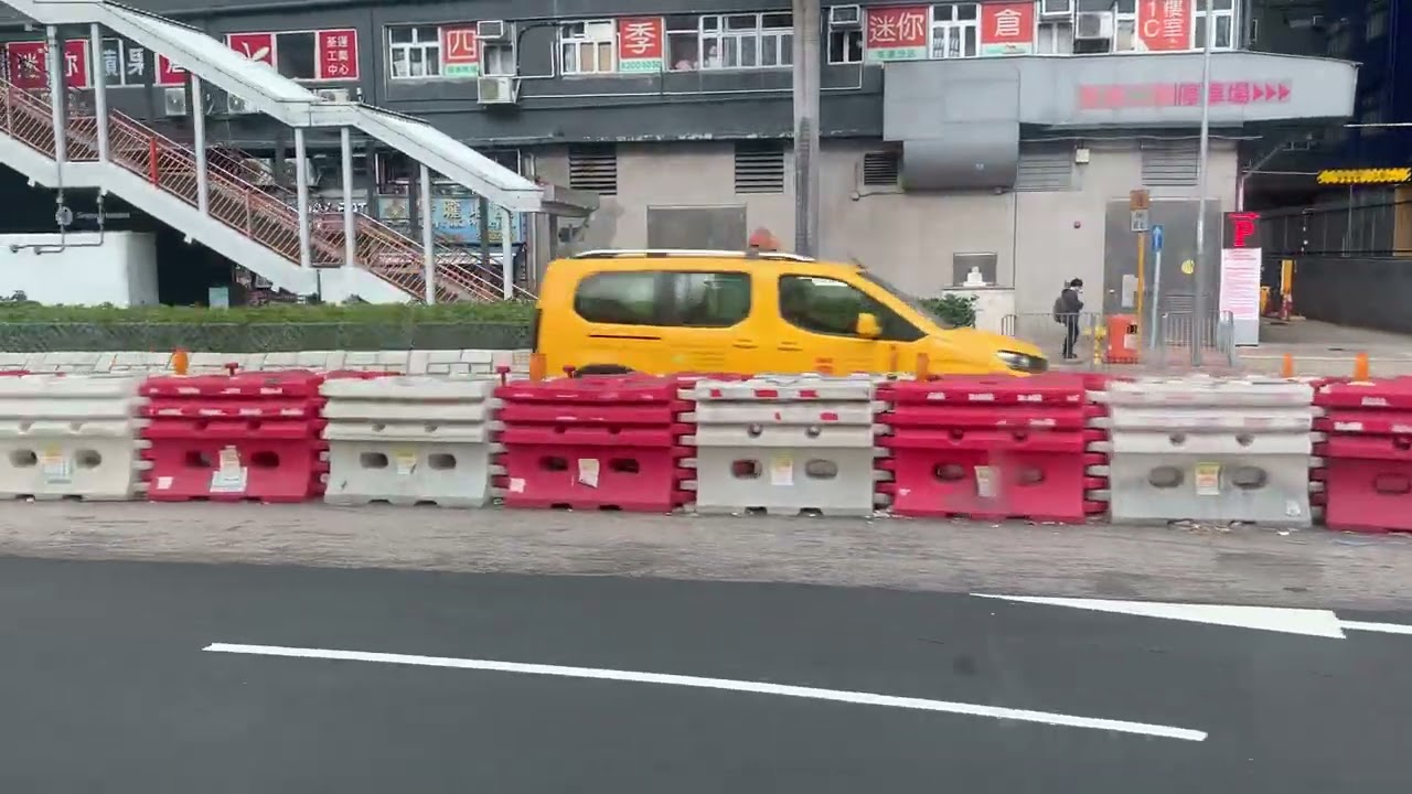 小巴101由麗城花園第二期至荃灣廣場
