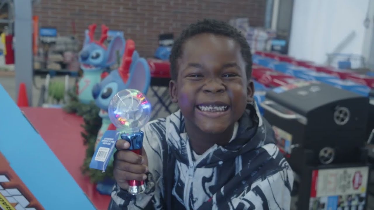 College Park Police Department Shop with a Cop 2024