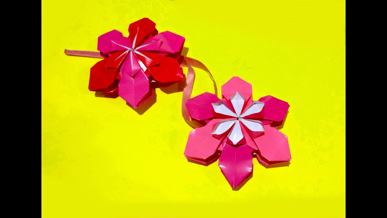Origami flower ornament. Christmas ornaments. DIY house decor. Amazing DIY necklace.