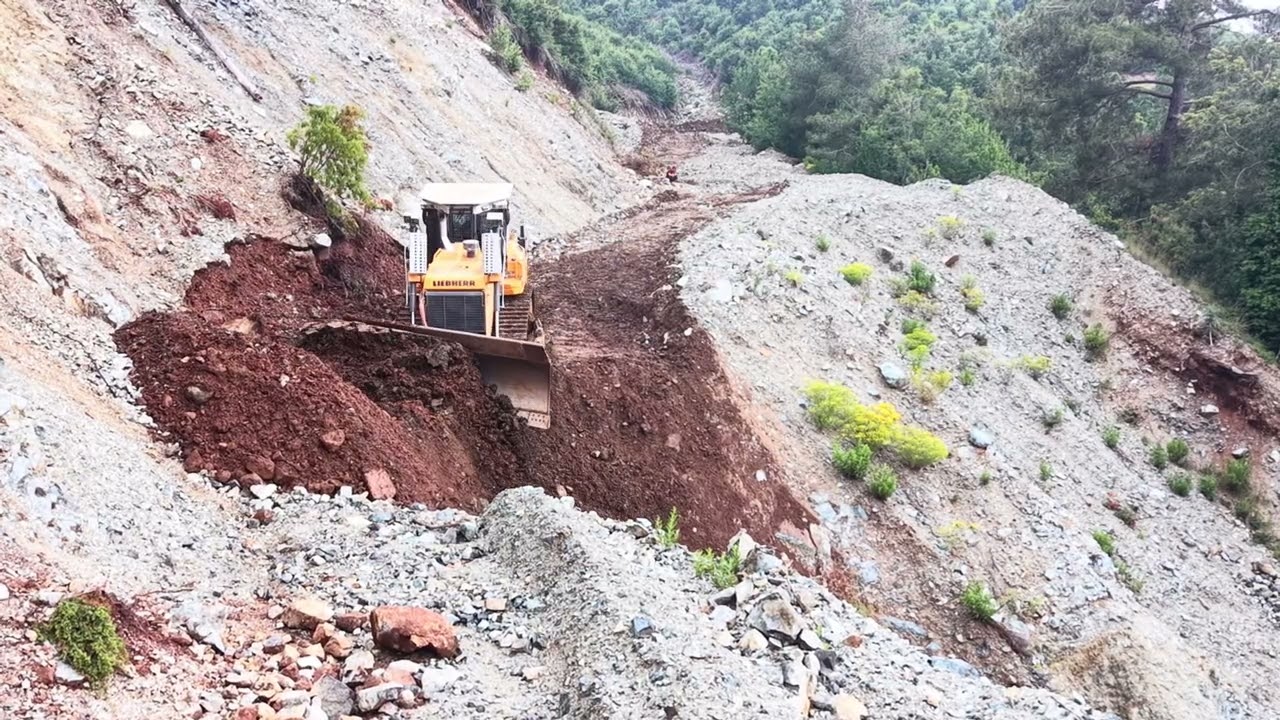 EXCESSIVE LANDSLIDE AND SOIL DISRUPTION - TWO ROADS CLOSED; REPAIR AND CONNECTION WORK UNDERWAY