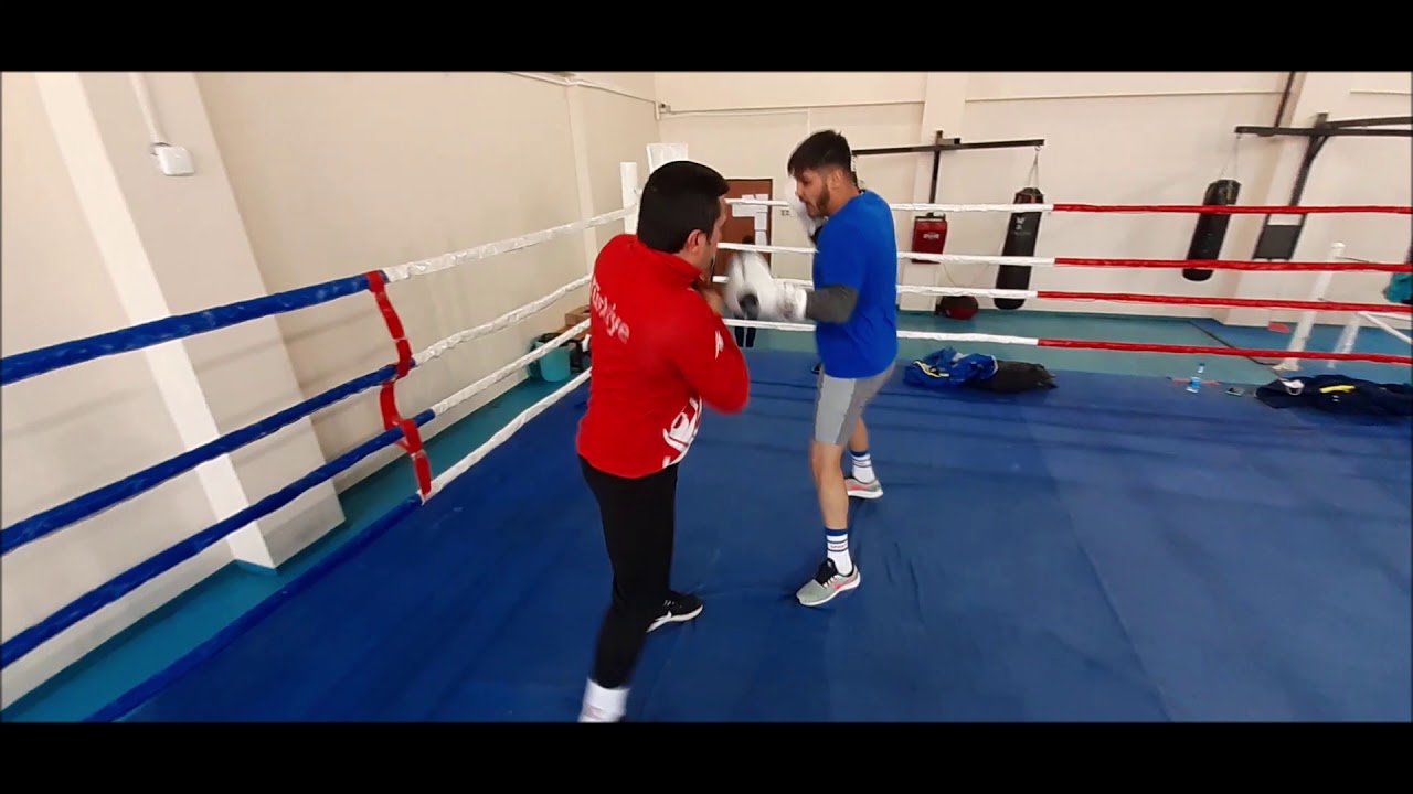 Milli Boksör Sebahattin içyar ile birlikte RAOOUND PAD LAPA ÇALIŞMASI #MustafaYardım  #TOHM #ANKARA