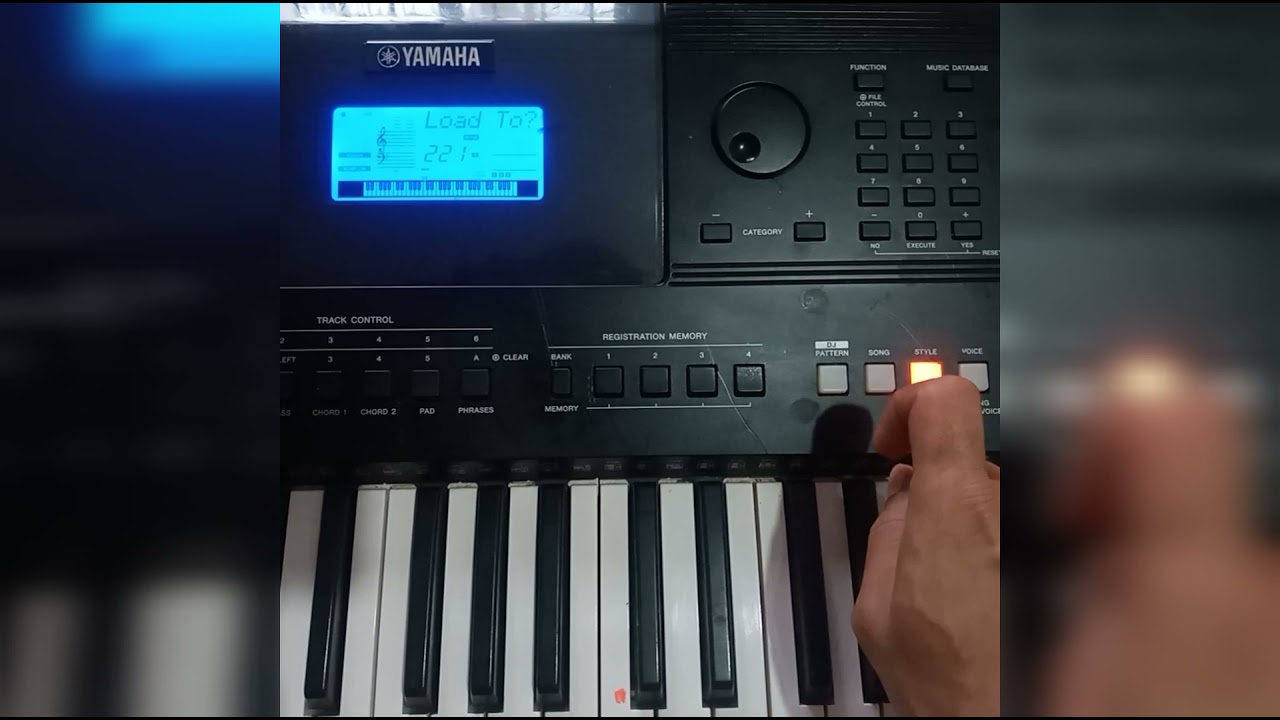 Cómo pasar  Ritmos al Yamaha PSR E453 / ew400 Fácil y rápido