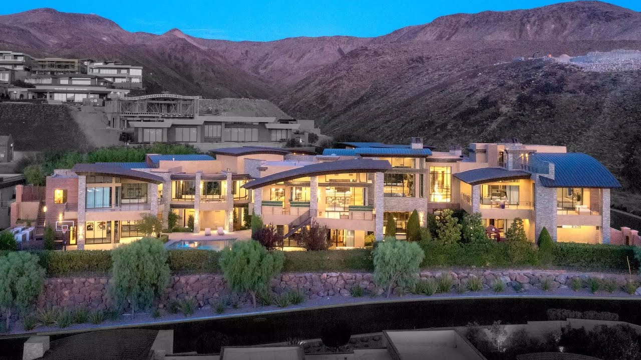 A $17,500,000 MEGA MANSION in Henderson with spectacular views of the entire Las Vegas Valley