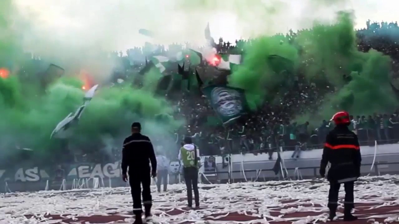 Curva Sud Casa: EAGLES & GREEN BOYS Ambiance & Craquage Derby 119