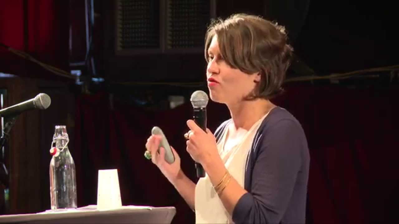 Allison Cook - People Power : Online and Onland Citizen Engagement - OuiShare Fest 2015 - [Fr]