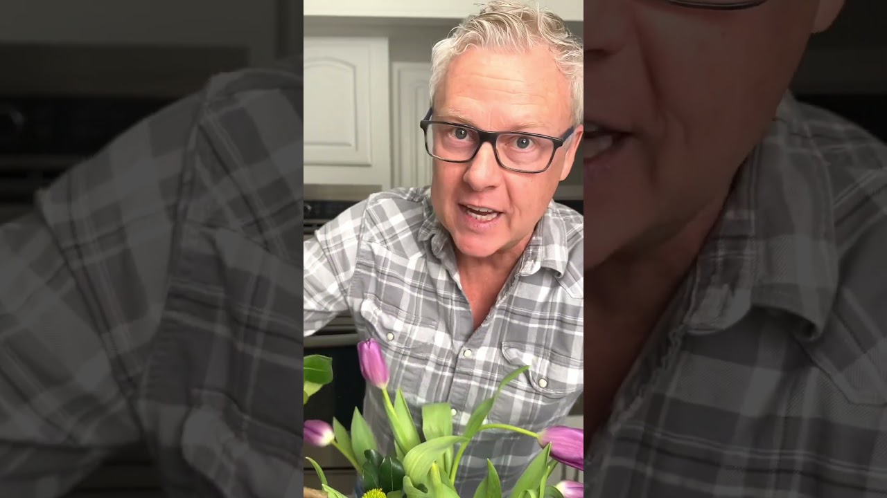 Easy Easter centerpiece you can make at home