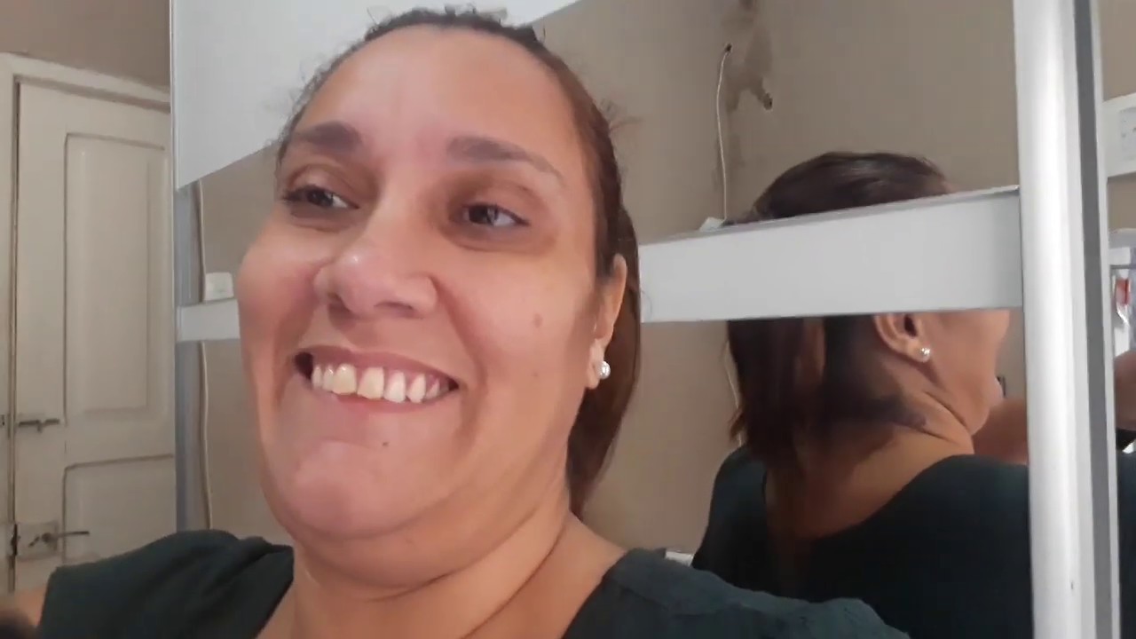 Faxinando o quarto