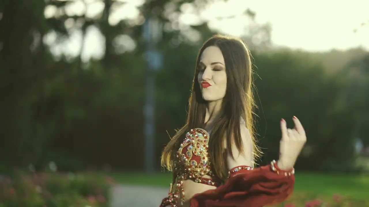 Alexandra Varga & ‪@aFilmhu‬ -Nancy Ajram_Badna Nwalee - bellydance / BEHIND THE SCENES