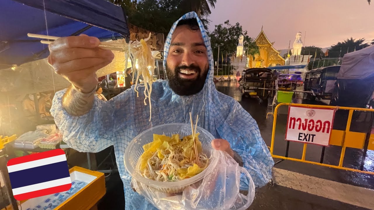 Probando comida de un d&oacute;lar en Tailandia 🇹🇭