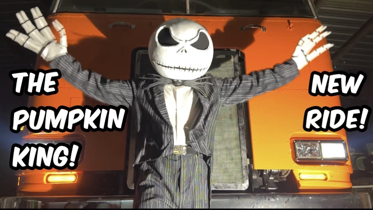 The Pumpkin Kings New Ride! Peterbilt 362 Cabover