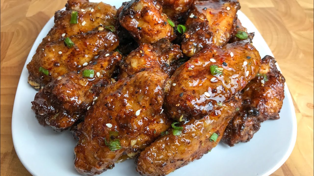 СЛАДКИЕ, ОСТРЫЕ, С ЧЕСНОКОМ И ИМБИРЕМ КУРИНЫЕ КРЫЛЫШКИ