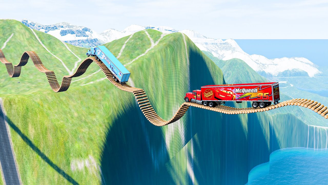Грузовик Mack против Dinoco против Impossible Log Wave Bridge Truck Car Rescue - Cars vs Deep Wat...