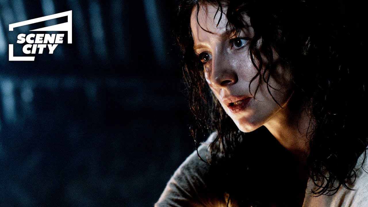Claire Meets Jamie for the First Time | Outlander Season 1 Episode 1