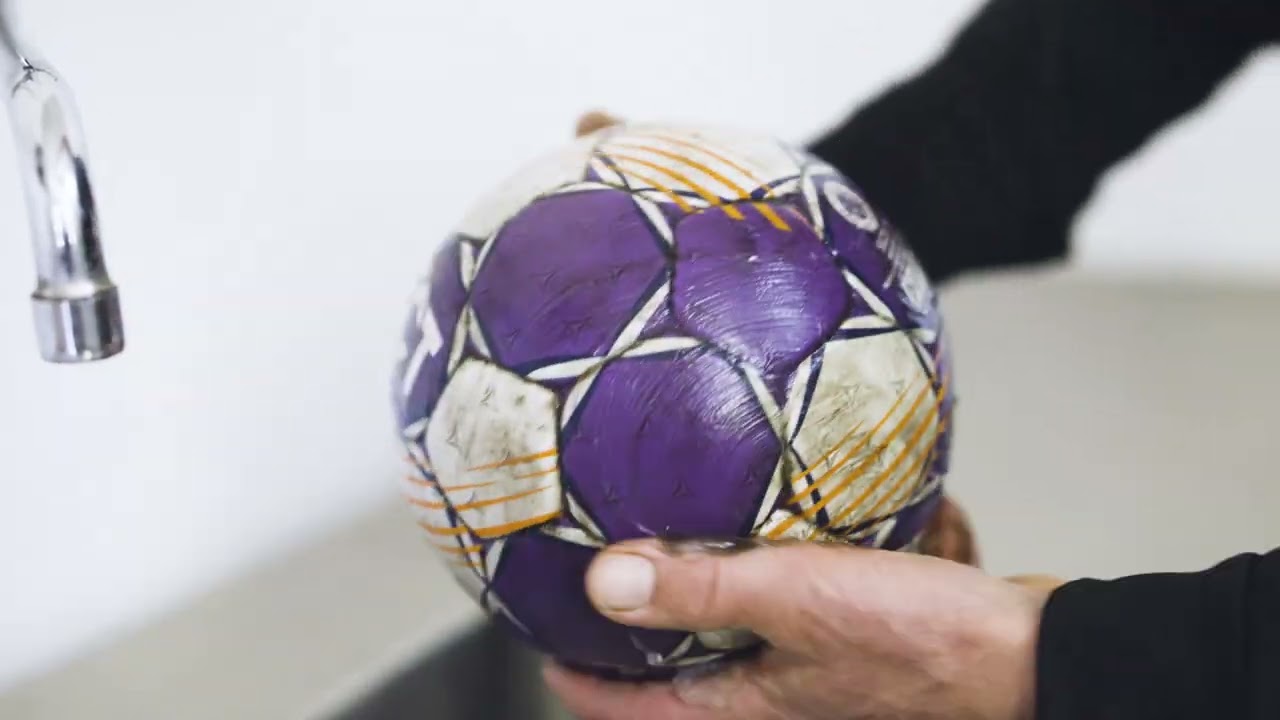 How to remove Resin SELECT Handball cleaner