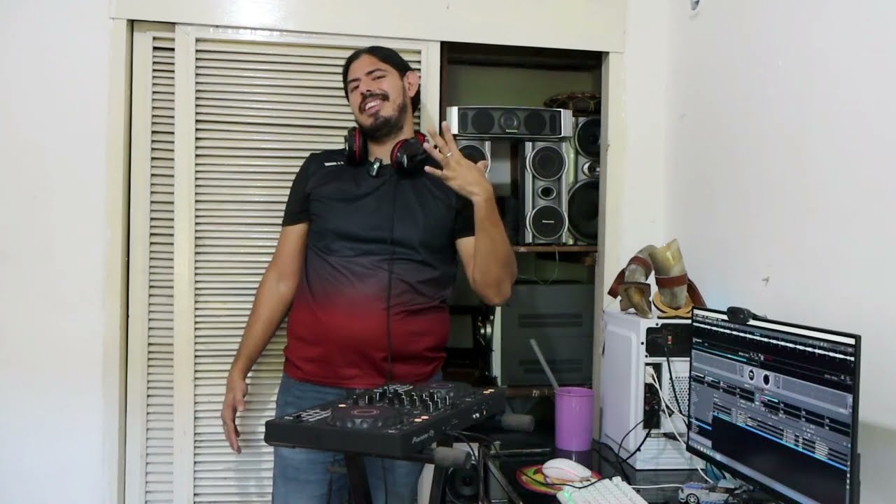 PIONEER DDJ - FLX4 ¿Porque no se escucha en ningun lado?