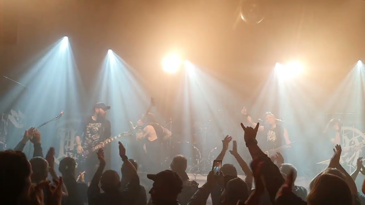 In Mourning @ Musikzentrum Hannover am 25.02.2025