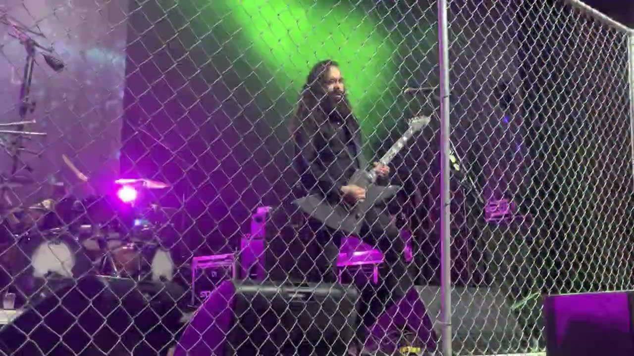 Ministry - 1000 Homo DJs - Supernaut Live