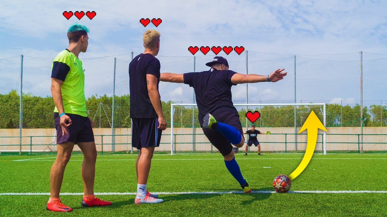 &iquest;El MEJOR JUEGO de F&Uacute;TBOL de la HISTORIA? [Crazy Crew]
