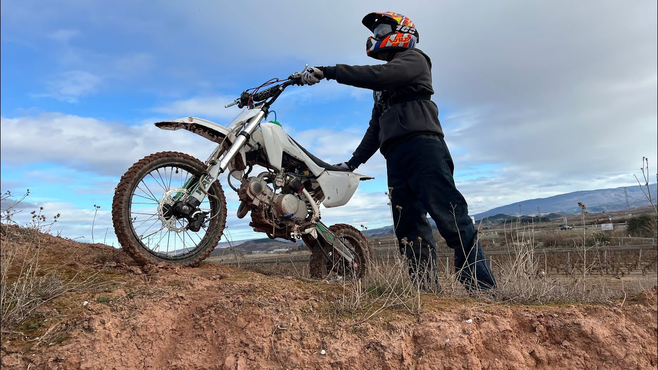 Parte 2 Circuito de Motocross en Pit Bike 140🏁