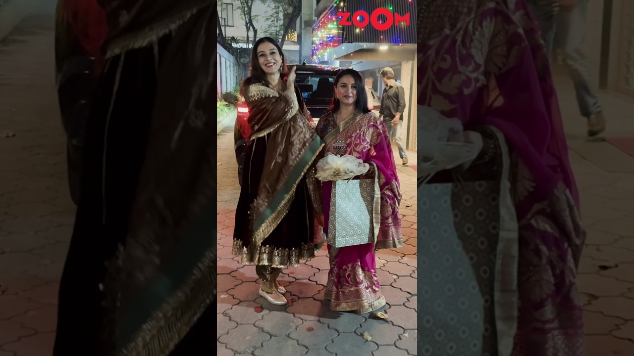 Tabu POSES with Divya Dutta at Shabana Azmi & Javed Akhtar's Diwali bash #shorts #tabu #divyadutta