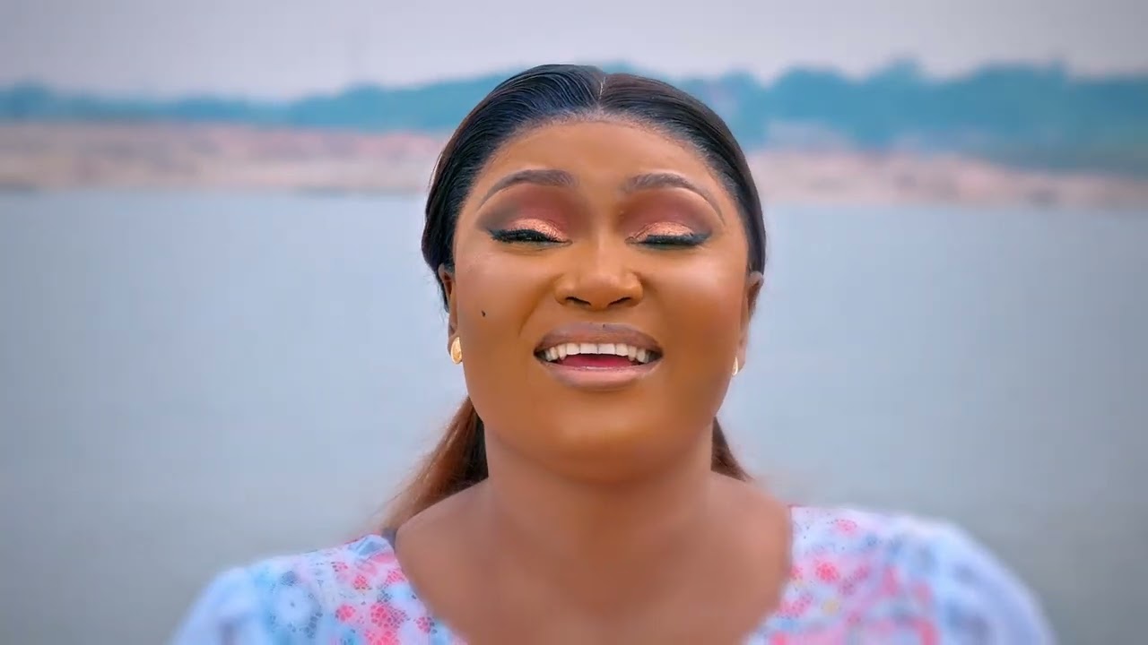 Elveronne Ndinga - Fabrice & Delicia - Clip Officiel