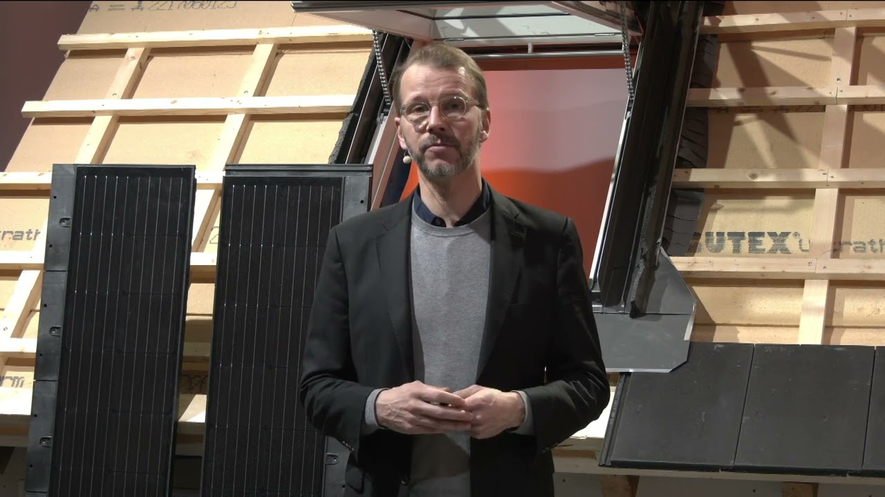 Planung und Verlegung gebäudeintegrierte Photovoltaik - Nelskamp Solarziegelsysteme