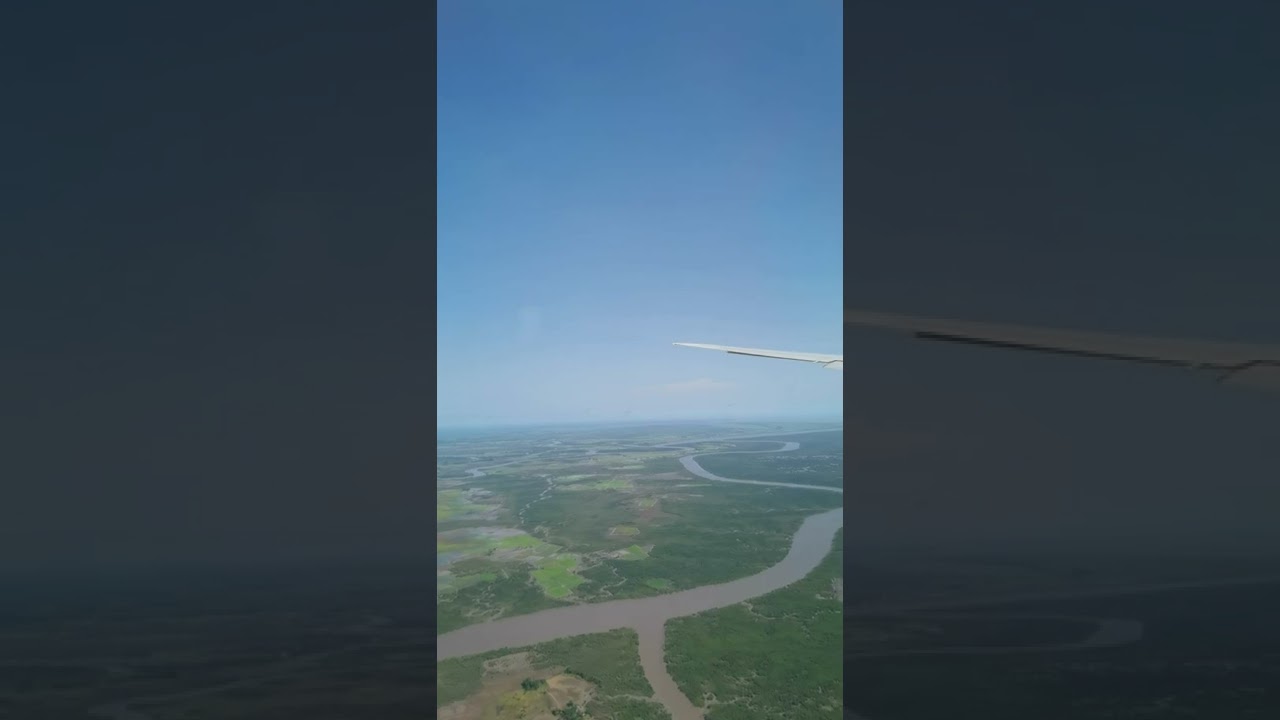 Air France B777 Atterrissage Conakry-CDG- CKY Aéroport Conakry Gbessia