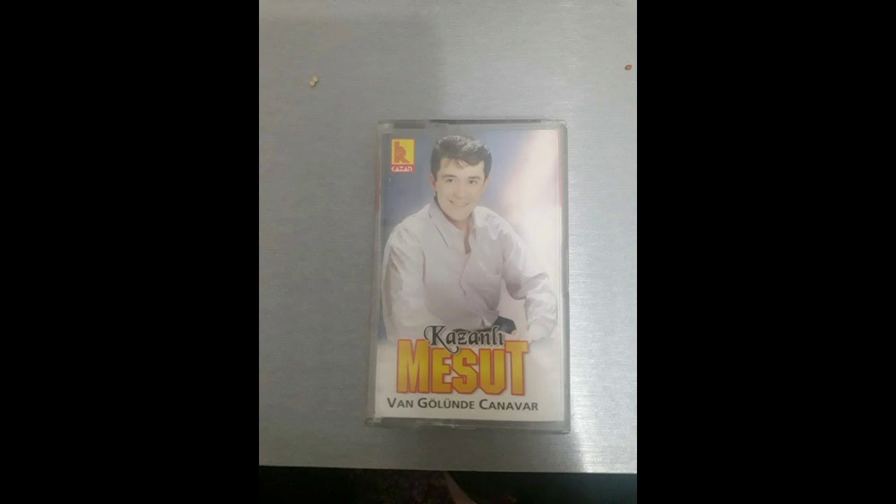 Kazanlı Mesut Van Gölünde Canavar Bal Böceği Manolya 1996