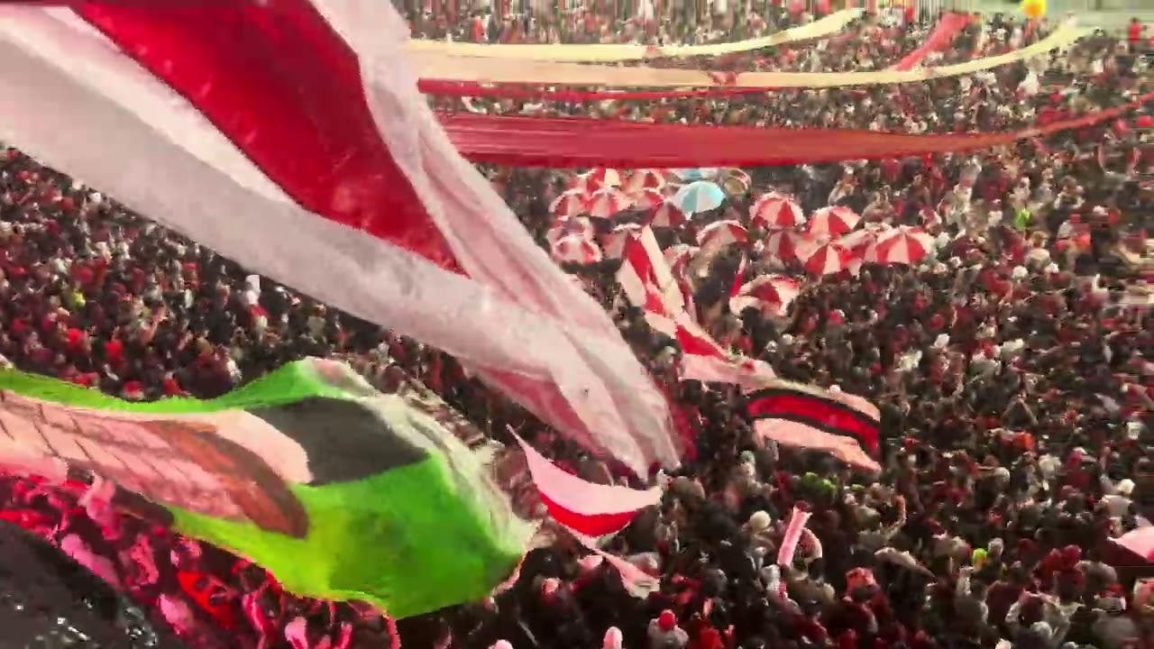 ⚪️🔴⚪️ SE VIENE LA BANDA DE RIIIVEEER🎶🎶🎶⛈️⚪️🔴⚪️ RIVER VS VELEZ 2025 (4k)