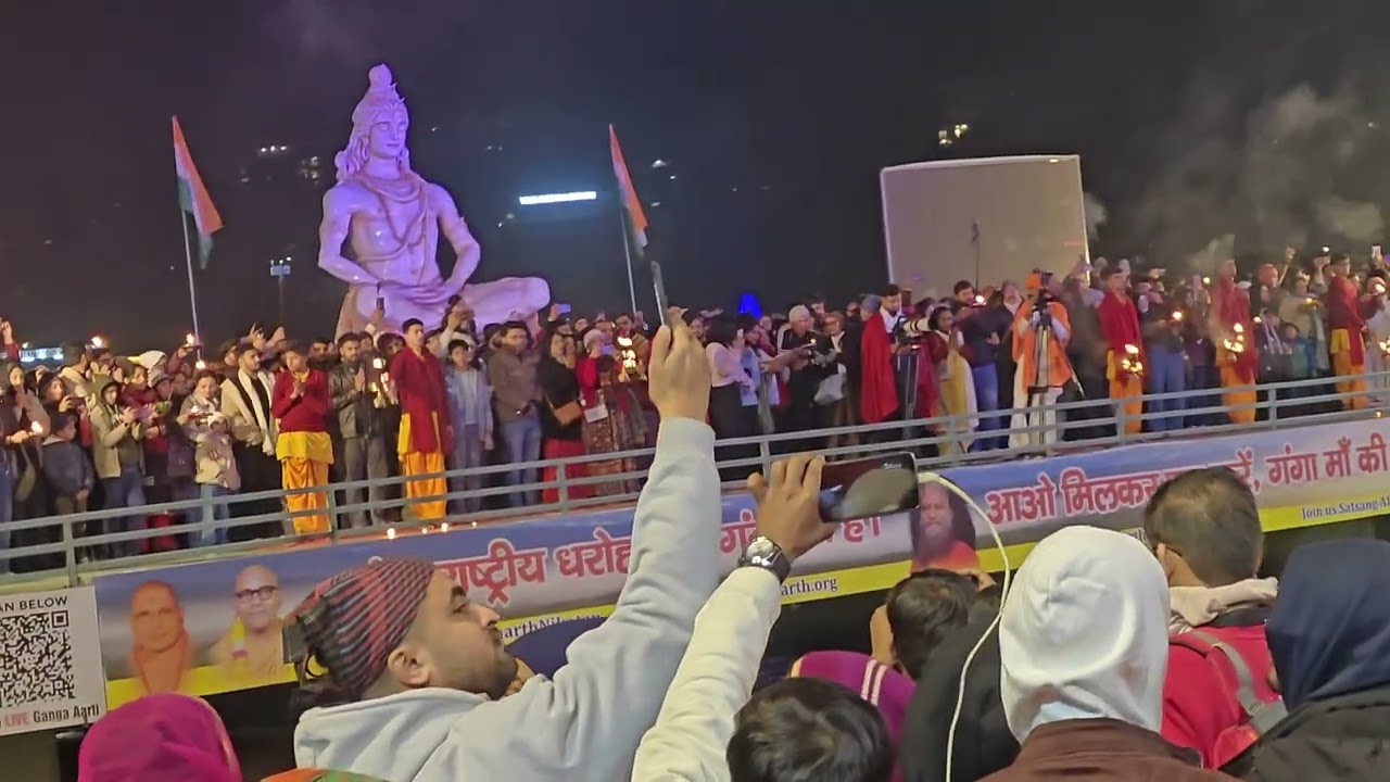 Ganga Aarti🏞️ Pramarth Niketan Rishikesh Uttarakhand🙏🙏🙏🙏🙏
