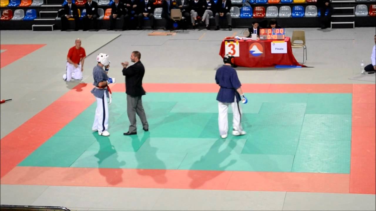 Yoseikan Budo France/Italie Elite A - de 65 Kg.wmv