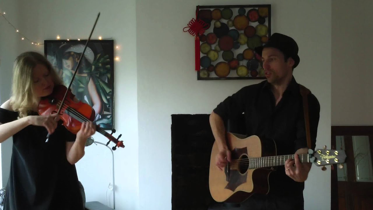 Dan Greenaway and Julianne Bourne    Cover version of Sweet Dreams by The Eurythmics