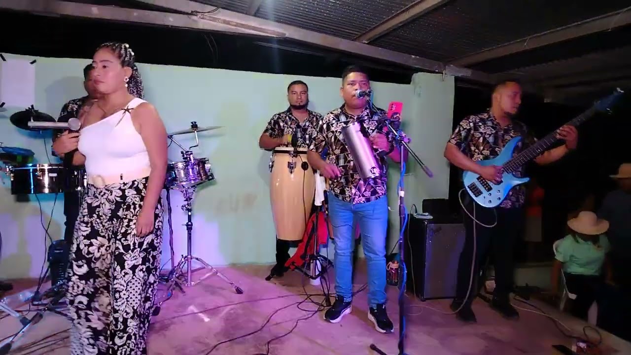 MUCHACHITA CONSENTIDA - EZEQUIEL FLACO - EN MACANO DE LAS PALMAS DE VERAGUAS