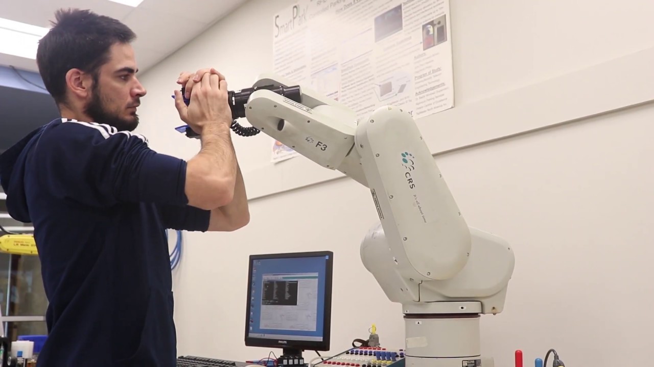 What's inside Algonquin College's electro-mechanical engineering program?