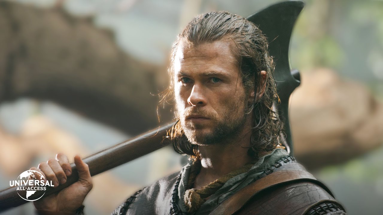 Snow White & The Huntsman | Chris Hemsworth's Deadly Quest | Extended Preview