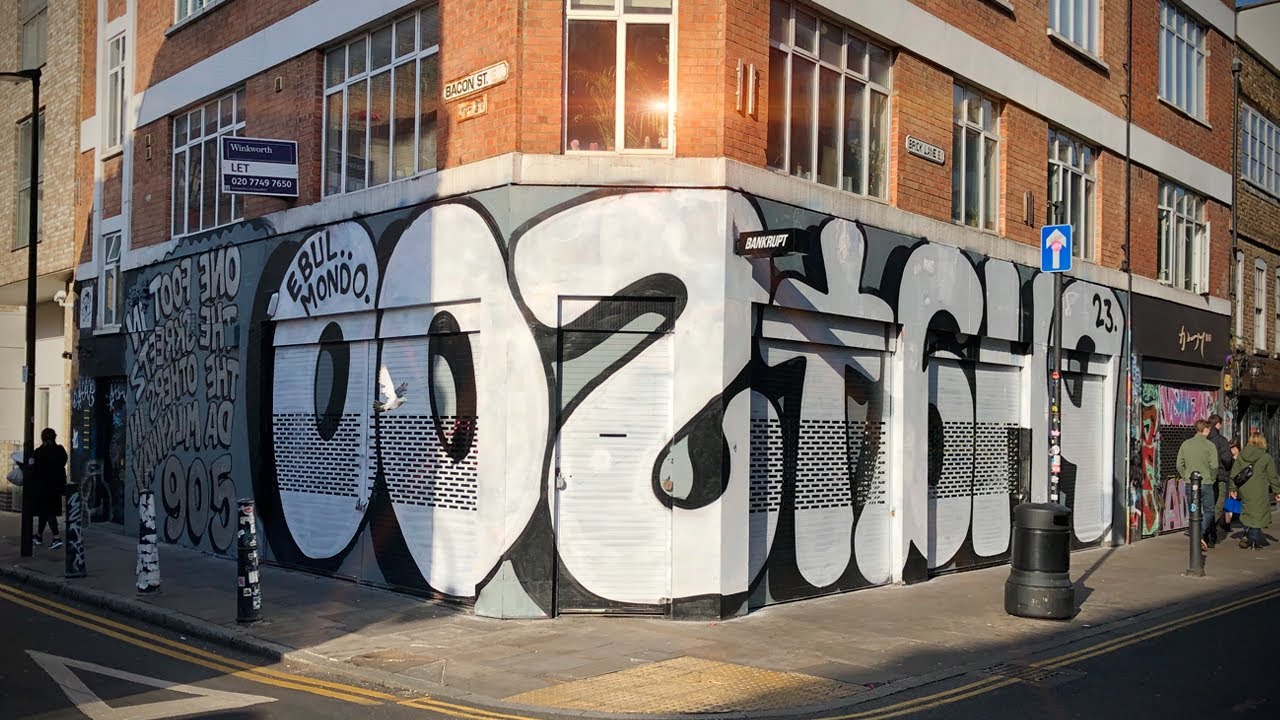LONDON GRAFFITI