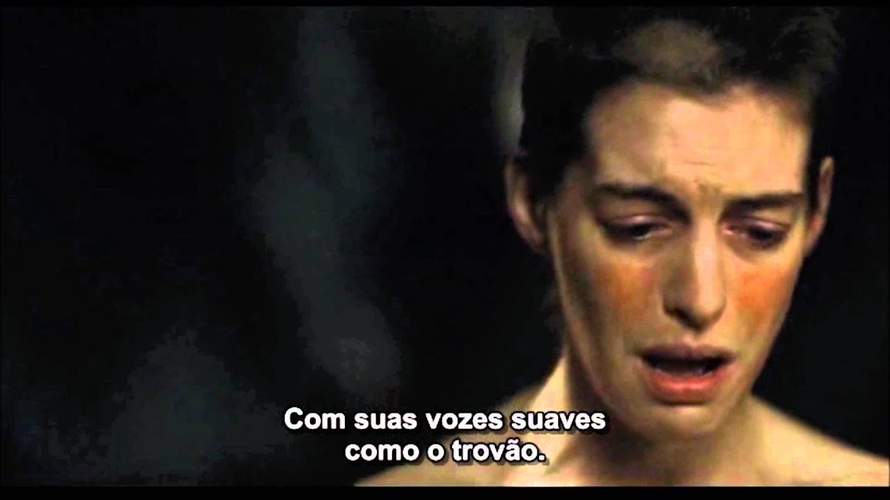 Anne Hathaway Cantando I Dreamed a Dream - Os Miser&aacute;veis