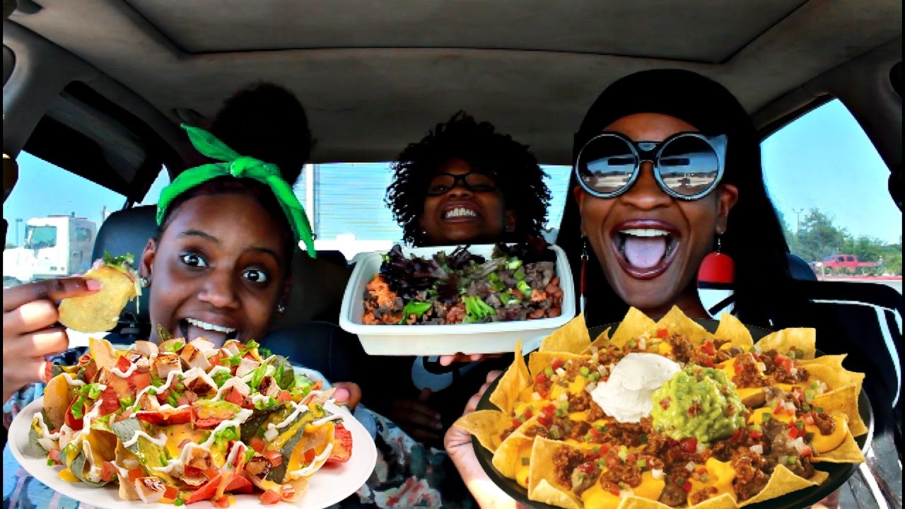 MUKBANG: ULTIMATE NACHOS! FREEBIRDS! YUMMYBITESTV