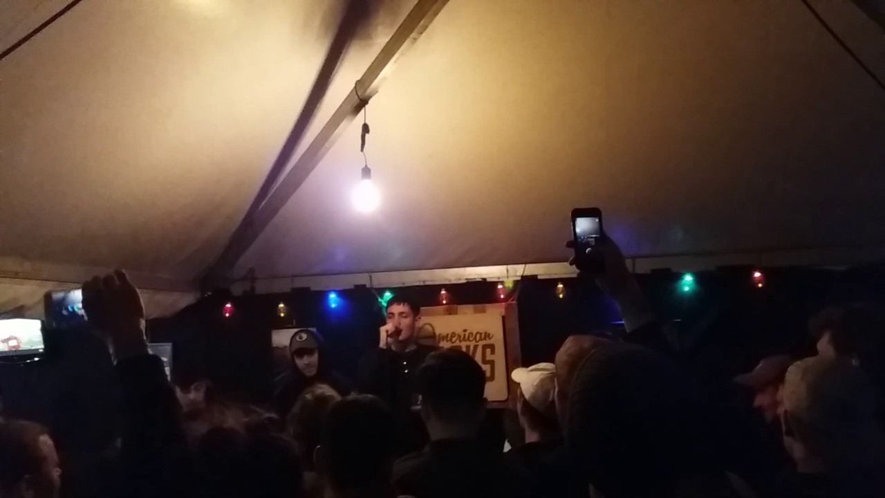 Boston Manor - Laika (acoustic live @Groezrock/Meerhout/Belgium 30/04/2017)
