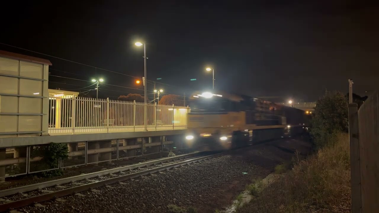 1PM5 PN Goods Train With Locos NR14 And NR114