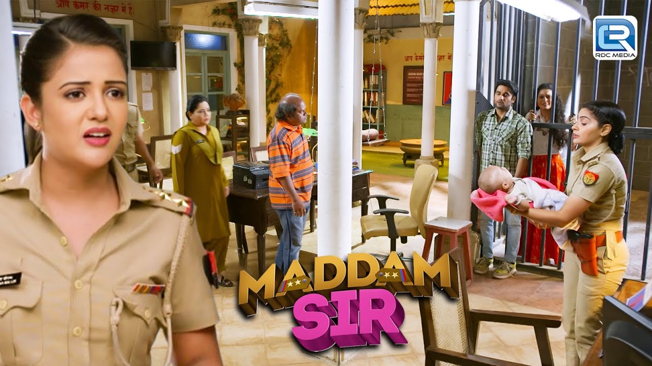 अपनी ड्यूटी और बच्चे को साथ रखकर संभाल रही है करिश्मा सिंह | Best Of Madam Sir | New Episode 451