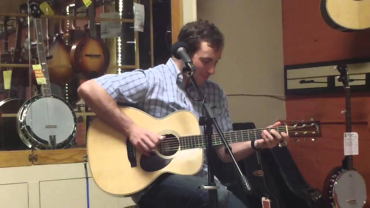 Brooks Robertson - Medley: Yankee Doodle Dixie/Lady Madonna/The Claw