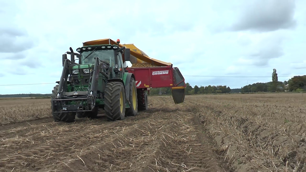 John Deere 6155R and Grimme SE 85 55 potato harvesting near Roma on Gotland Sept 2016