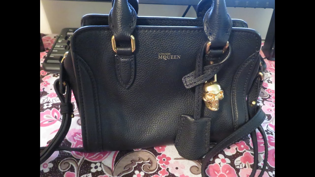 Alexander McQueen Skull Padlock Mini Tote : Review + What fits
