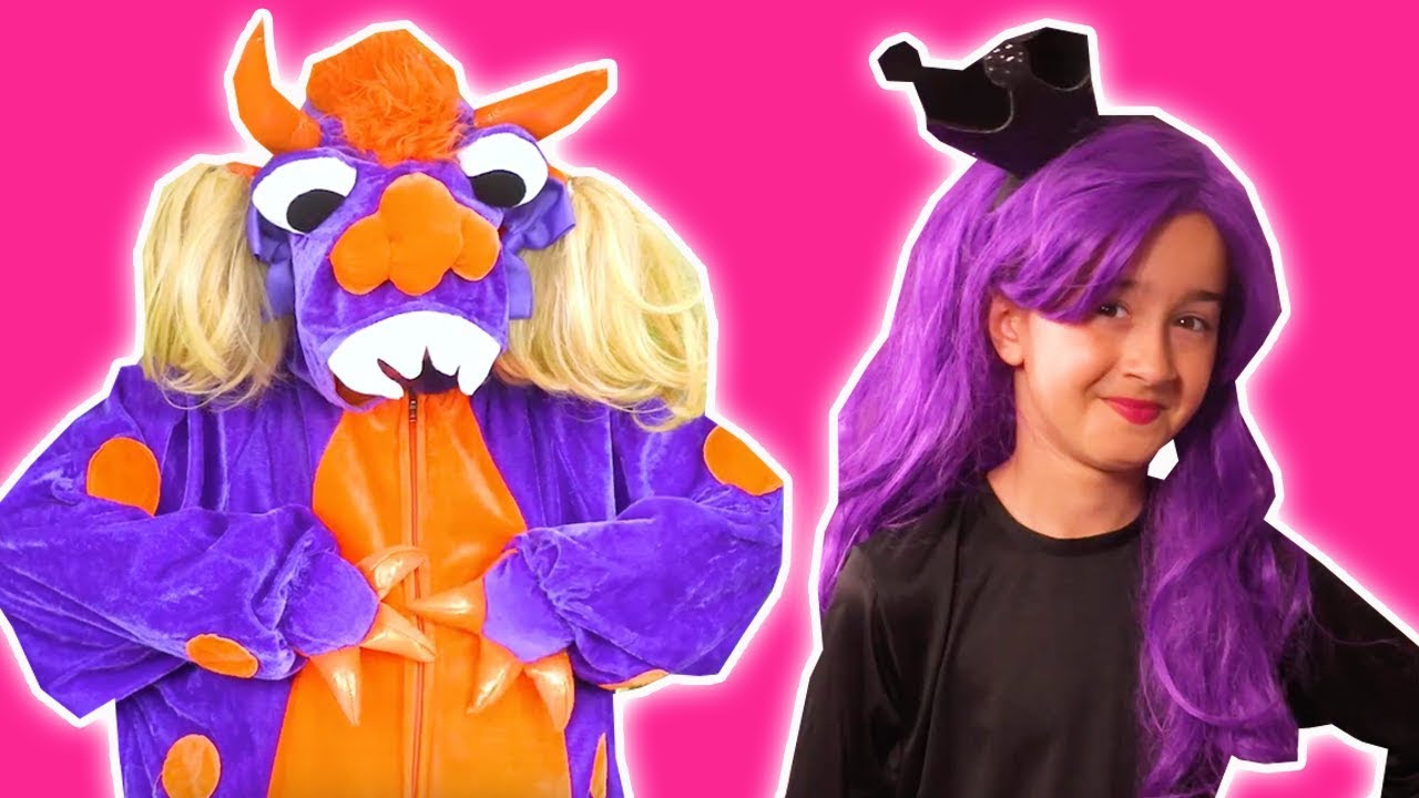 Princess Esme Magically Transforms Into The MUNCH MONSTER! 👹 Princesses In Real Life | Kiddyzuzaa