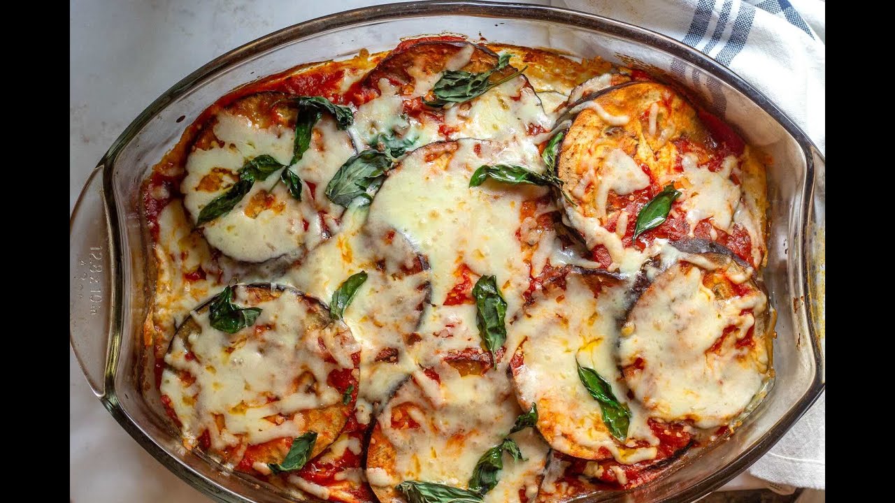 Cheesy Baked Eggplants with Tomato Sauce, Mozzarella and Basil | Easy & Delicious Recipe