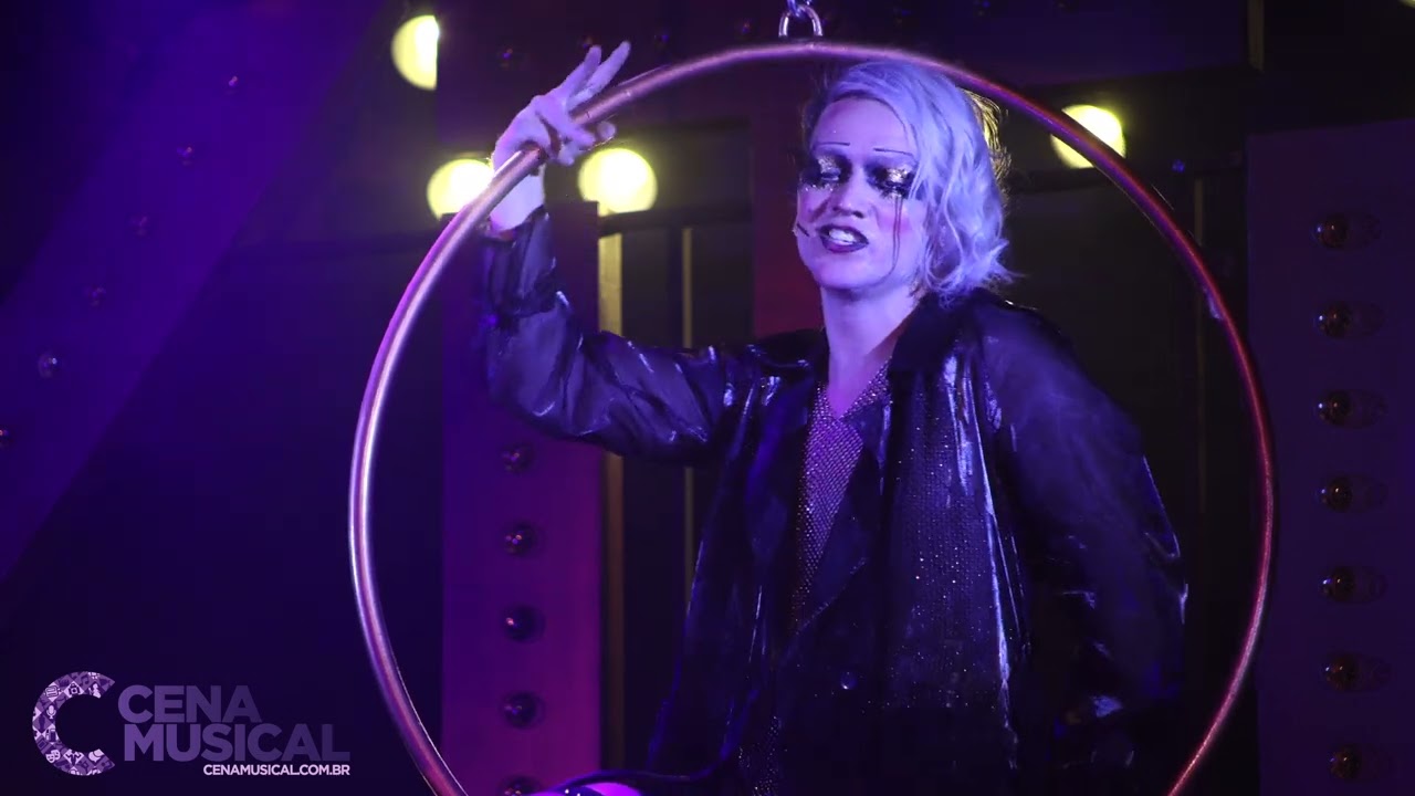 Cabaret - 'Tanto Faz' (I Don't Care Much)
